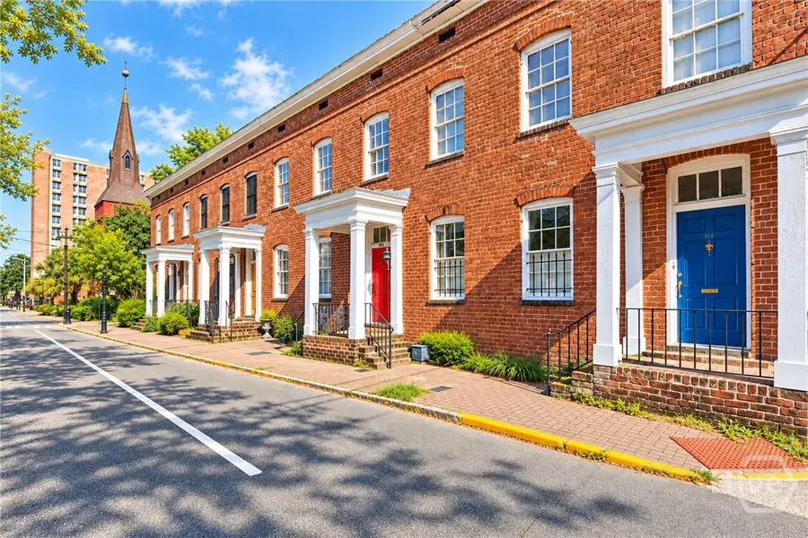 440 Lincoln Street, Savannah, GA 31401 - #2