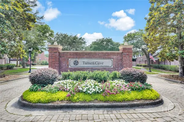 31 Thatcher Lane, Savannah, GA 31410