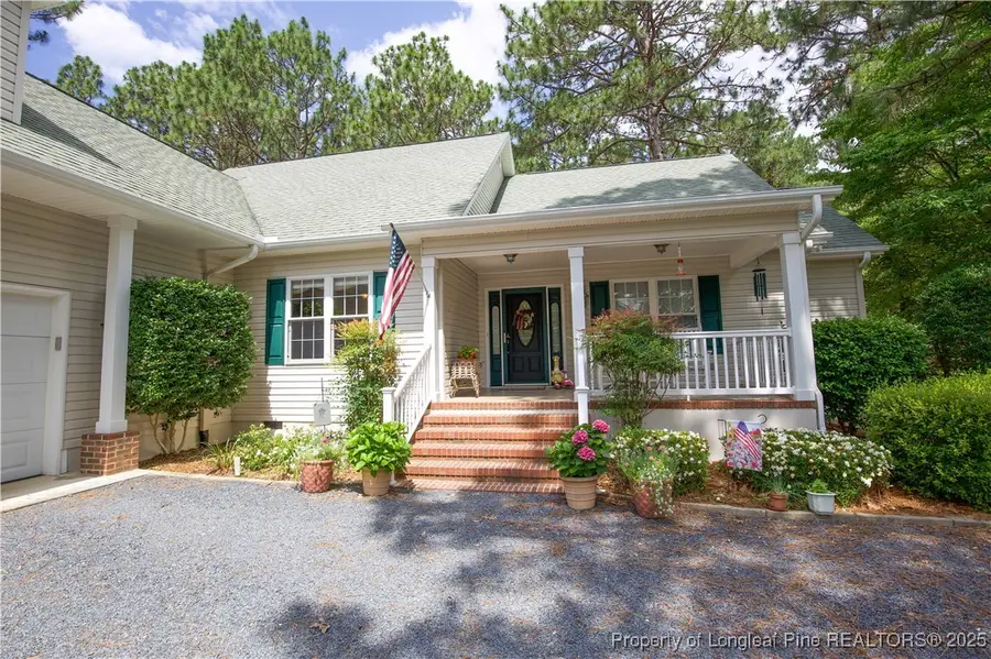 957 Blackeyed Susan Place, Vass, NC 28394 - Image #2