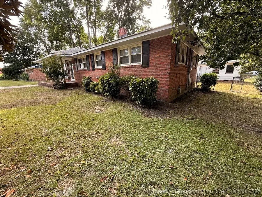 853 Shannon Drive, Fayetteville, NC 28303 - Image #3