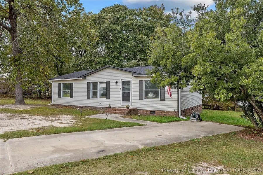 54 W Tryon Court, Spring Lake, NC 28390 - #2