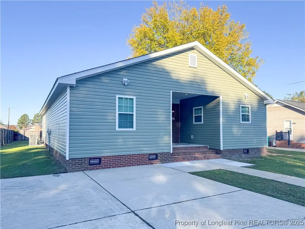 3601 Cliffridge Drive, Lumberton, NC 28358 - #1