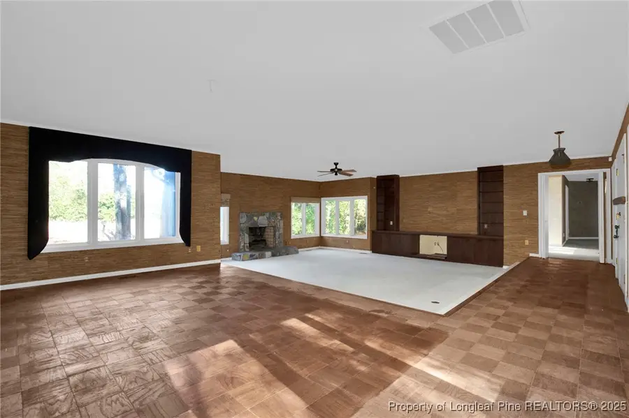 549 Rainforest Road, Hope Mills, NC 28348 - Image #3