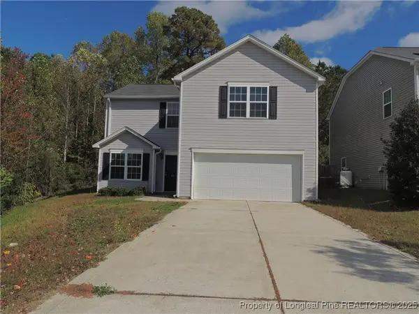 46 Hallow Oak Street, Spring Lake, NC 28390