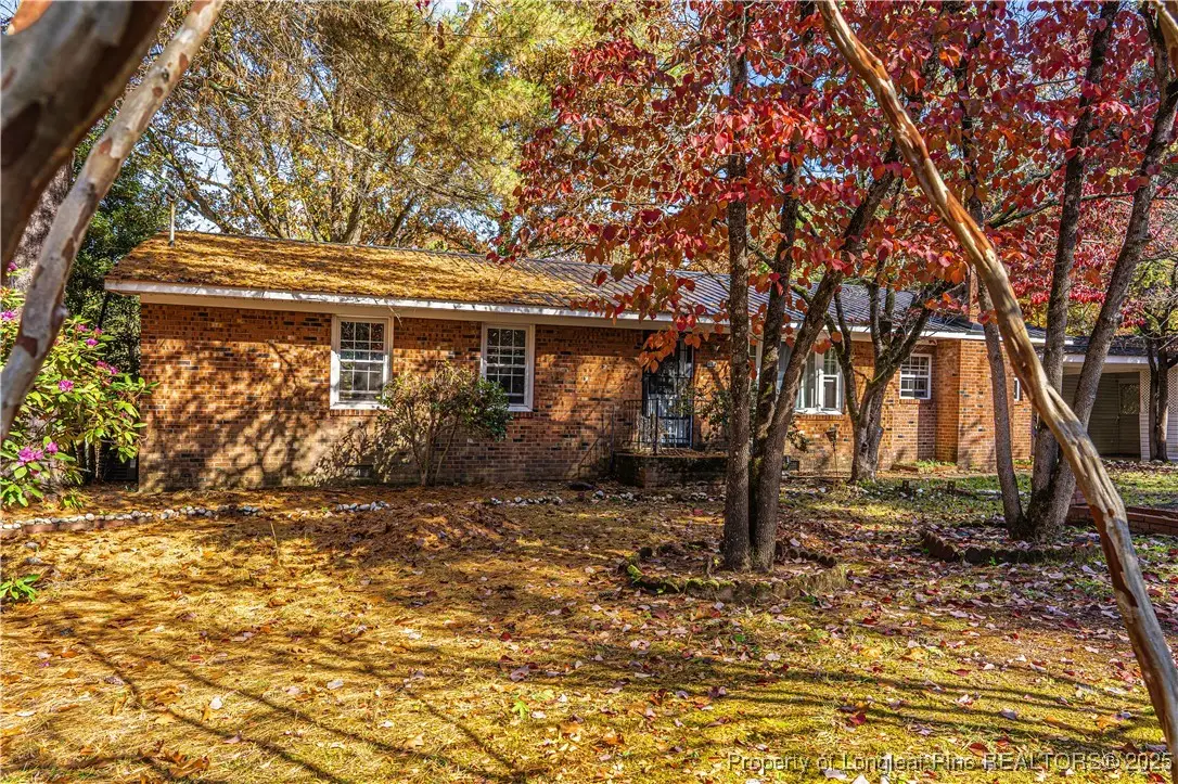 806 Currie Street, Carthage, NC 28327 - #1