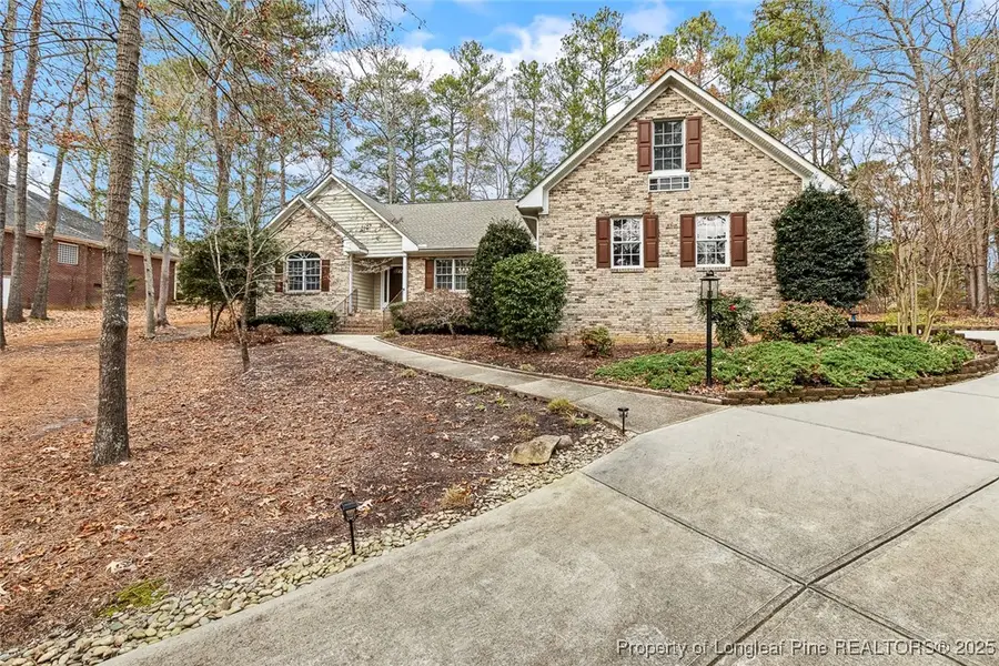 577 Broadmoor Court, Sanford, NC 27332 - Image #3