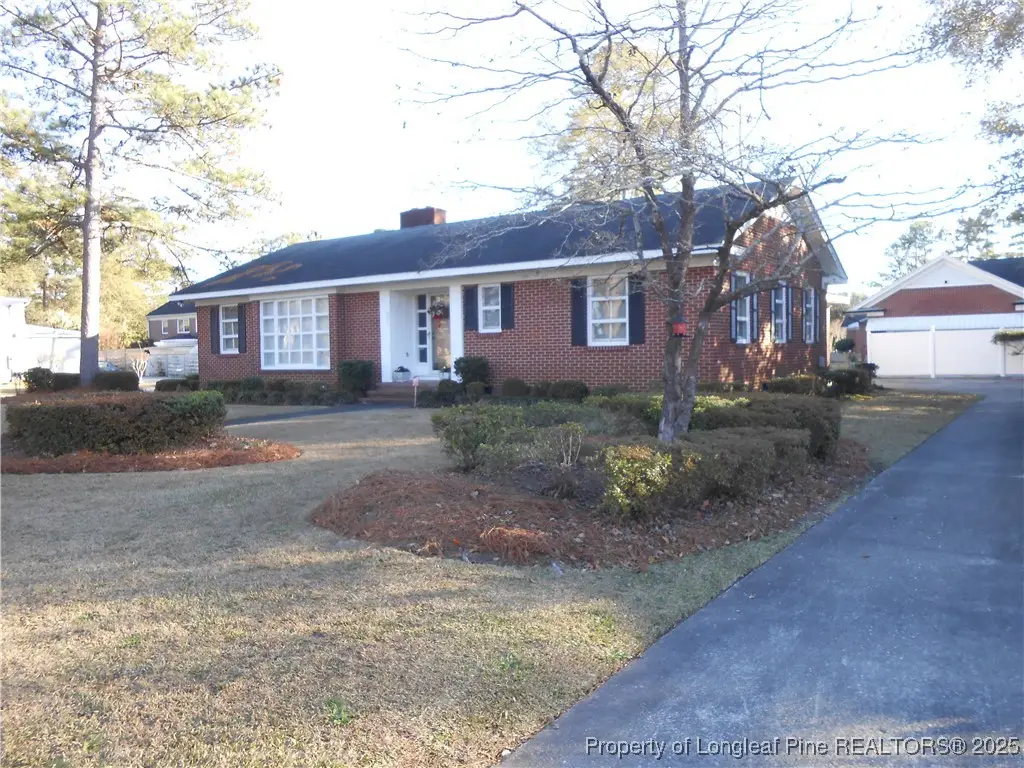 601 W 26th Street, Lumberton, NC 28358 - Image #1