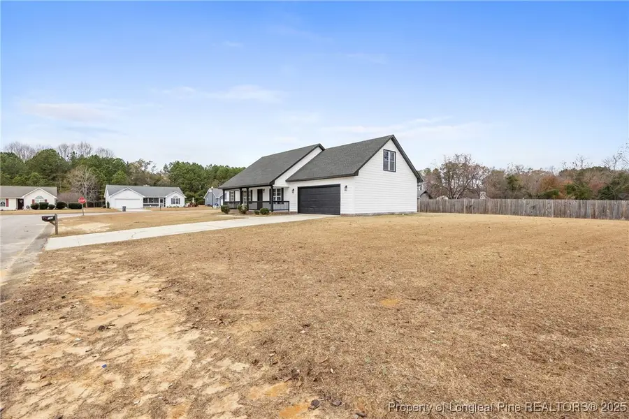 122 Tanner Loop, Raeford, NC 28376 - Image #2