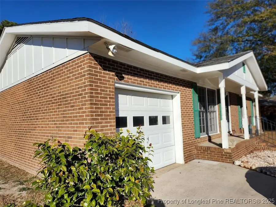 706 Regina Drive, Spring Lake, NC 28390 - Image #3