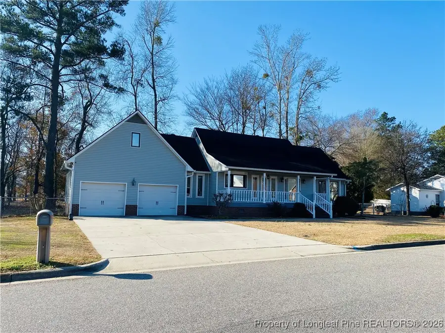 216 Stirling Drive Ne, Lumberton, NC 28358 - Image #2