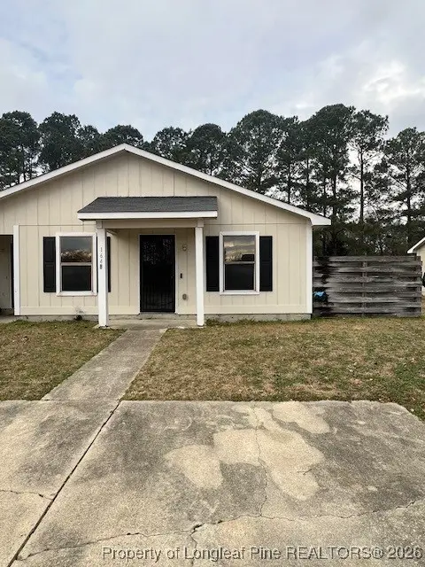 164 Eulon Loop #A & B, Raeford, NC 28376