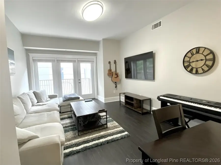 222 Glenwood Avenue #208, Raleigh, NC 27603 - Image #2