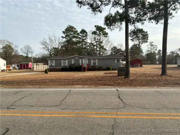 5837 Parkton Road, Hope Mills, NC 28348