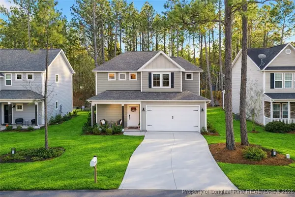 373 Moss Pink Drive, Vass, NC 28394