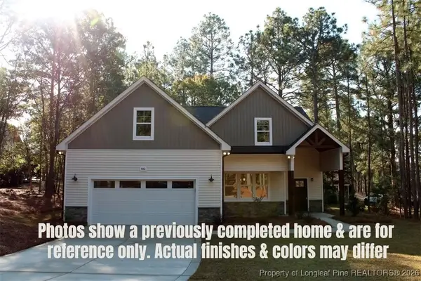 827 Southerland Peak Drive N, Raeford, NC 28376