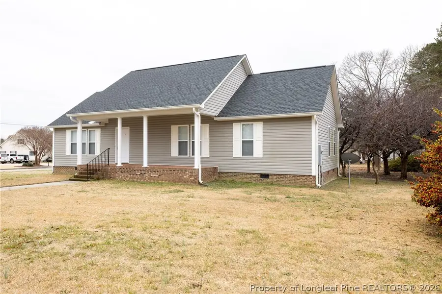 401 W Brocklyn Street, Benson, NC 27504 - #2