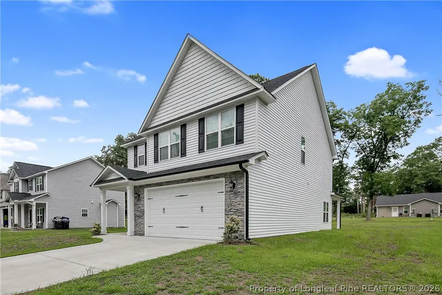 109 E 6th Avenue, Raeford, NC 28376 - #2