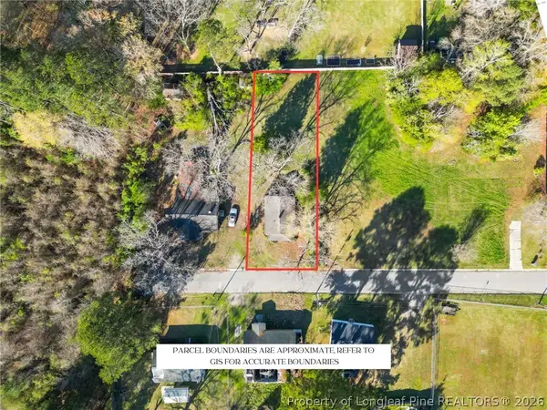 38 Leggett Street, Lumberton, NC 28358