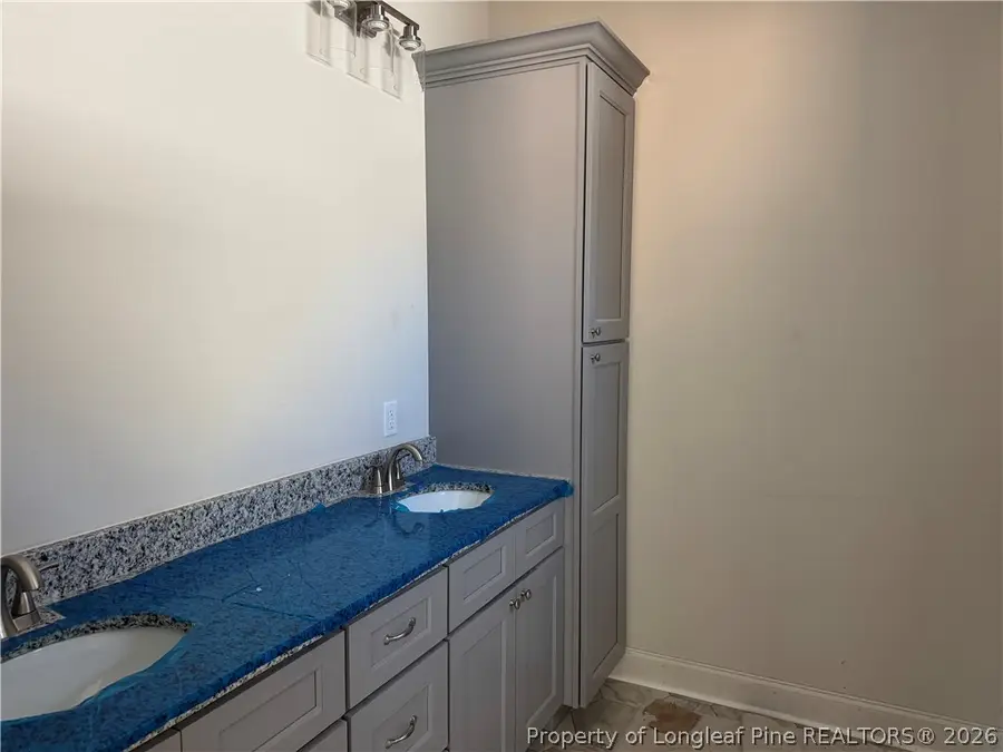 303 E 7th Avenue, Raeford, NC 28376 - #3