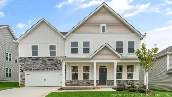 1124 Summer Daisy Drive, Aberdeen, NC 28315
