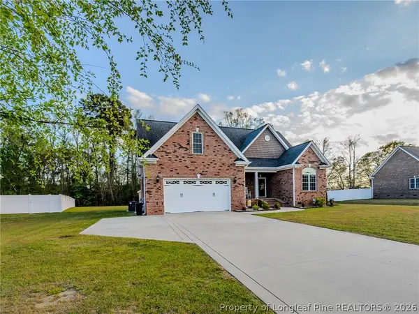 87 Brownstone Drive, Lumberton, NC 28360