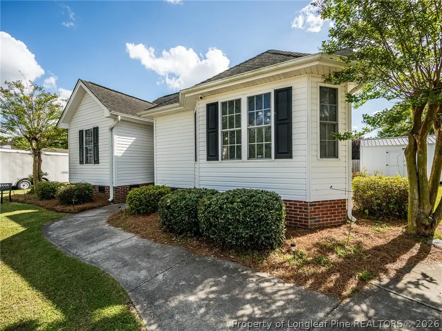 3613 Woodcliff Drive, Lumberton, NC 28358 - #3