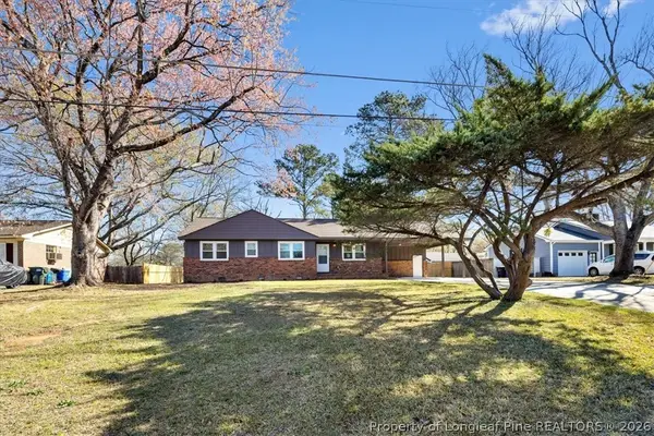 716 Dowfield Drive, Fayetteville, NC 28311