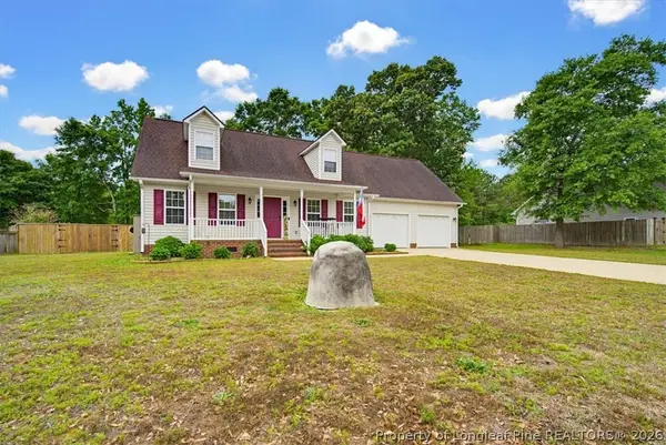 1005 Harvest Grove Court, Hope Mills, NC 2848