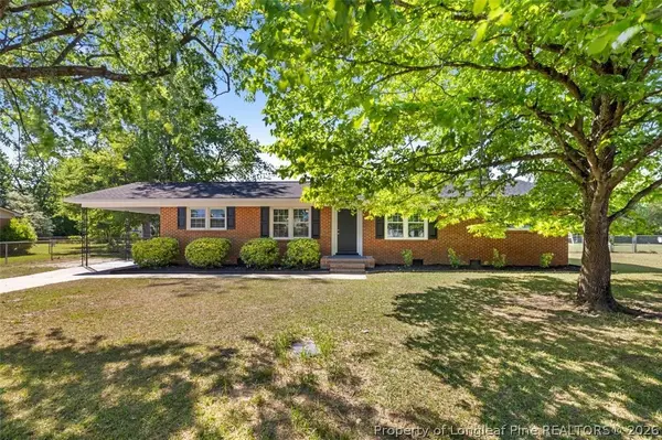 1433 Larkhall Drive, Fayetteville, NC 28304