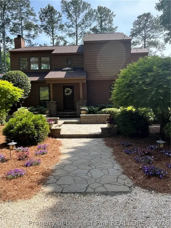200 Cambridge Boulevard, Lumberton, NC 28358