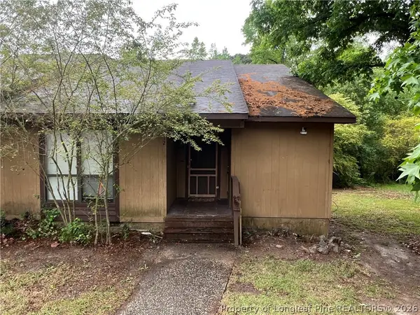 512 Toxaway Court, Fayetteville, NC 28314