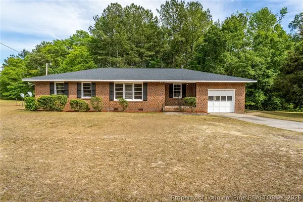 7299 Laurenburg Road, Raeford, NC 28376