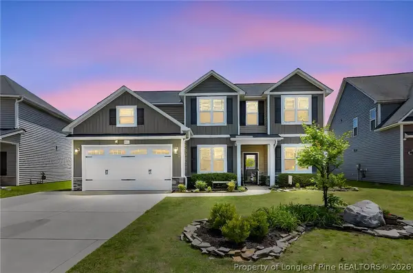 1676 Man O War Drive, Hope Mills, NC 28348