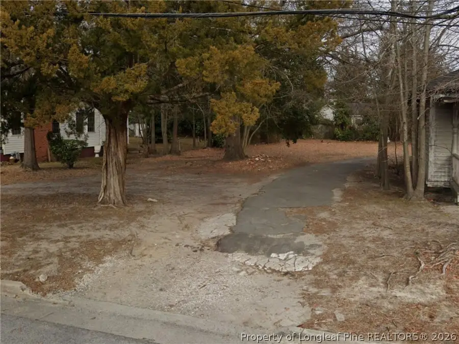 202 Manhattan Avenue, Greenville, NC 27834 - #2