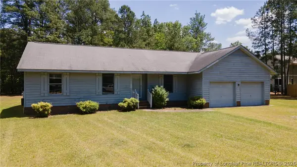 743 Warbler Place, Vass, NC 28394