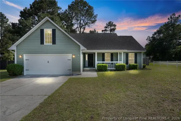 102 Winterfield Drive, Raeford, NC 28376