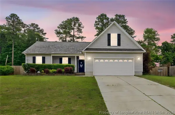 337 Smokey Mountain Drive Drive, Raeford, NC 28376-8552