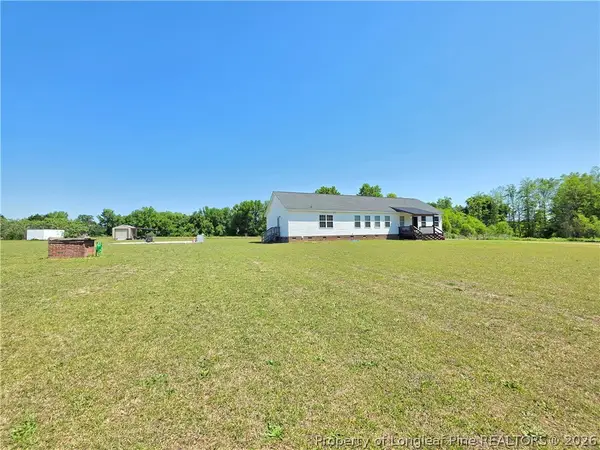 550 Thomas Drive, Raeford, NC 28376