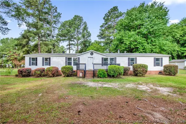122 Huckabee Street, Raeford, NC 28376