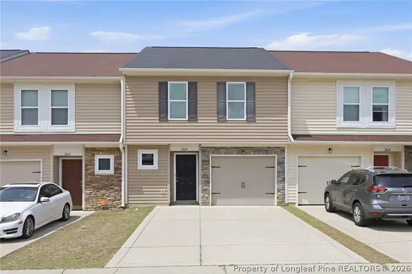 2663 Middle Branch Bend, Fayetteville, NC 28304-5916