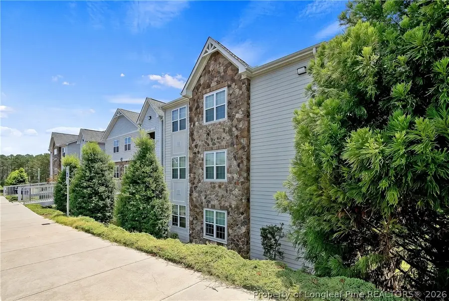158 Gallery Drive #302, Spring Lake, NC 28390 - #2
