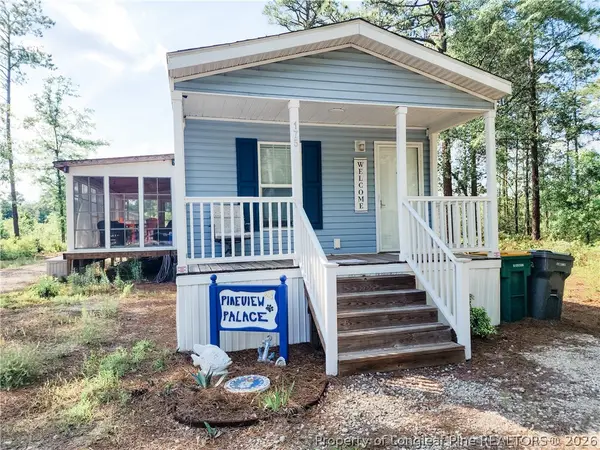 175 Pineview Drive, Elizabethtown, NC 28337