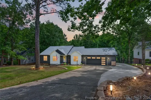 46 Silver Lake Point, Sanford, NC 27332