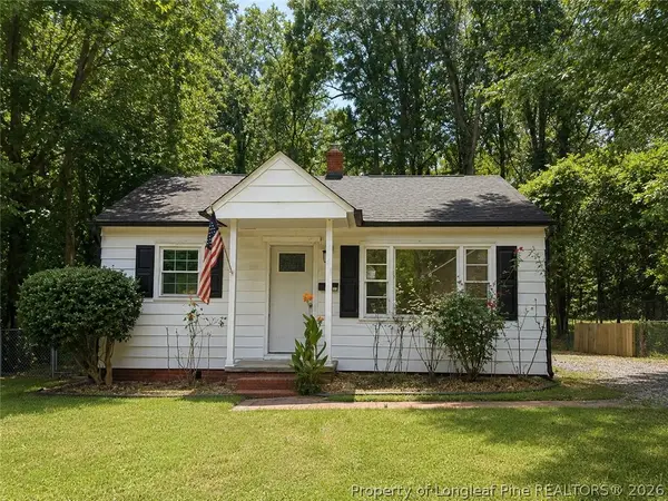 210 Brookwood Avenue, Fayetteville, NC 28301