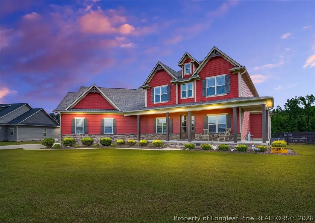 5844 Dottie Circle, Hope Mills, NC 28348 - #1