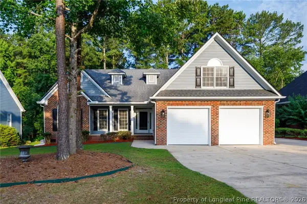 185 Falling Water Road, Spring Lake, NC 28390