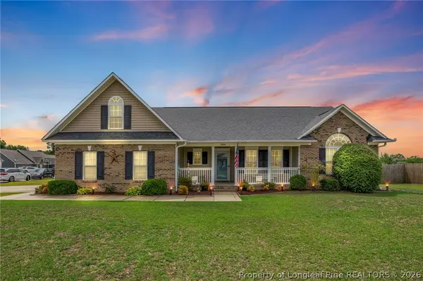 5744 Azure Drive, Hope Mills, NC 28348