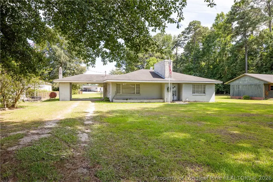 528 Fayetteville Street, Newton Grove, NC 28366 - #2