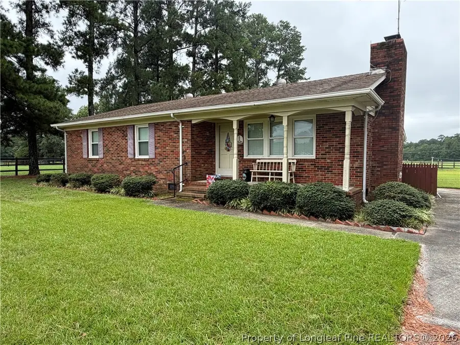 672 E Palmer Road, Raeford, NC 28376 - #2