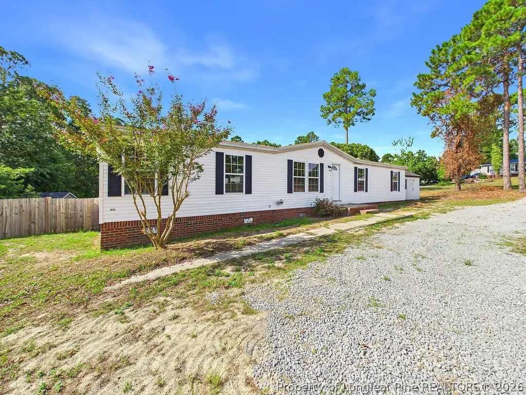 142 Castle Wood, Sanford, NC 27332 - #1